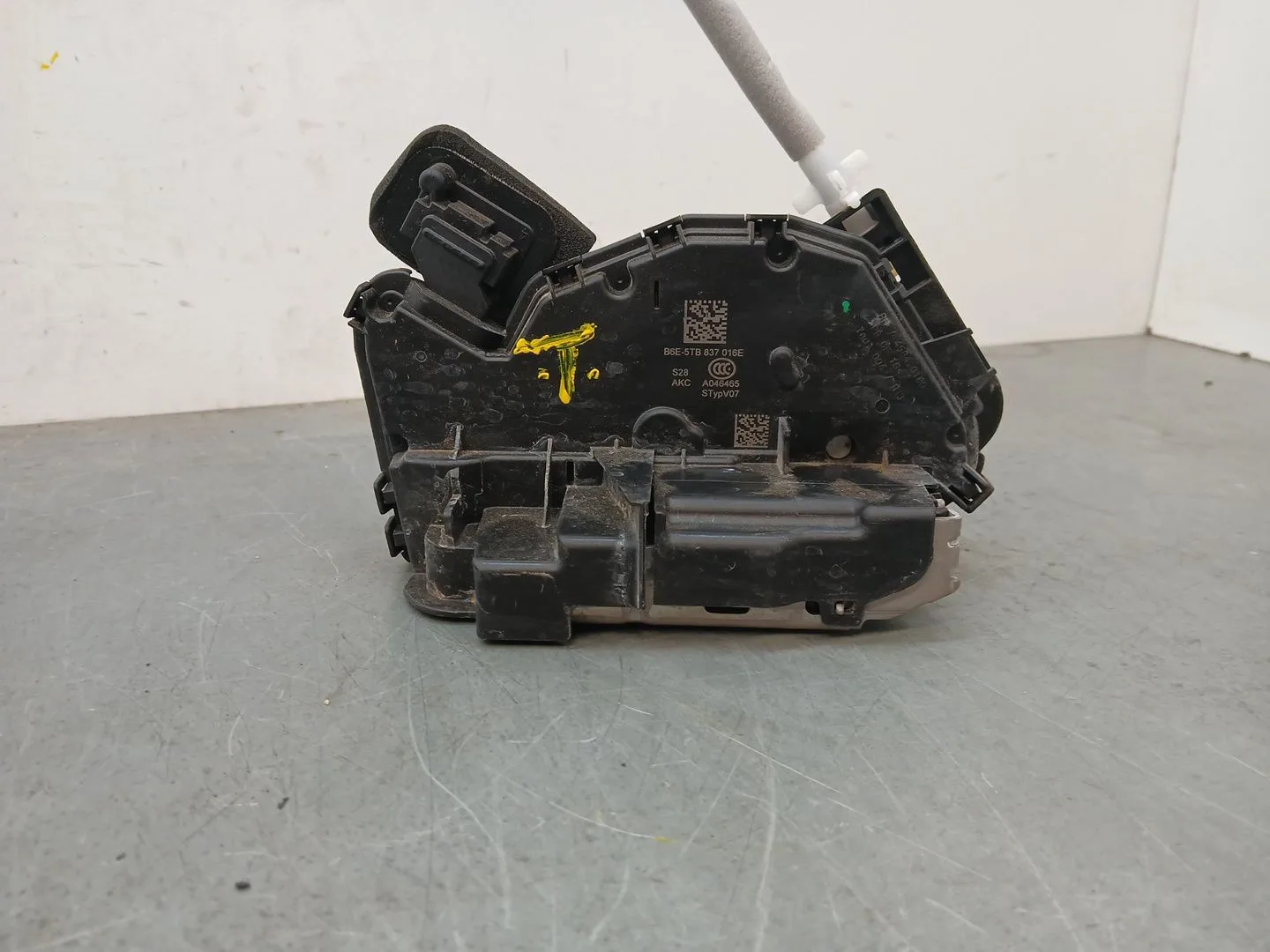 Cerradura Puerta Delantera Derecha para Volkswagen T-Roc (A11, D11)