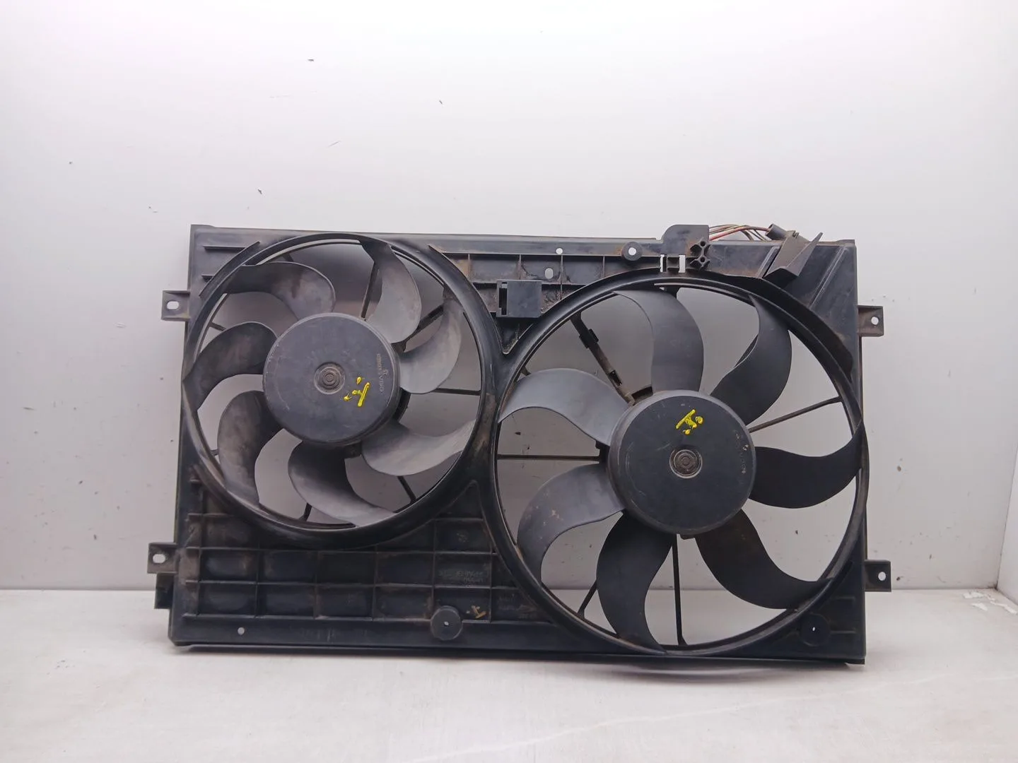 Electroventilador para Volkswagen Golf V (1K1)