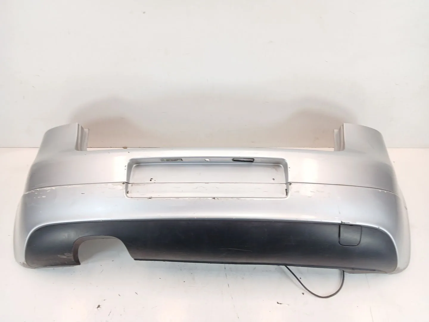 Paragolpes Trasero para Volkswagen Golf V (1K1)
