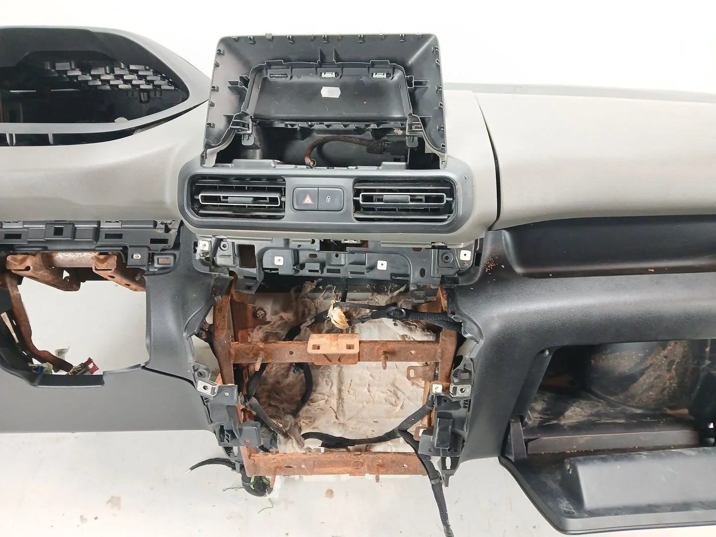Salpicadero para Peugeot Rifter