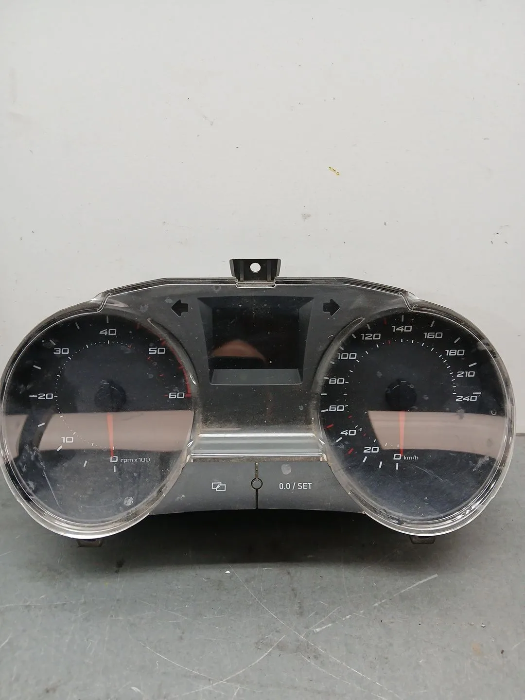 Cuadro Instrumentos para Seat Ibiza (6J5)