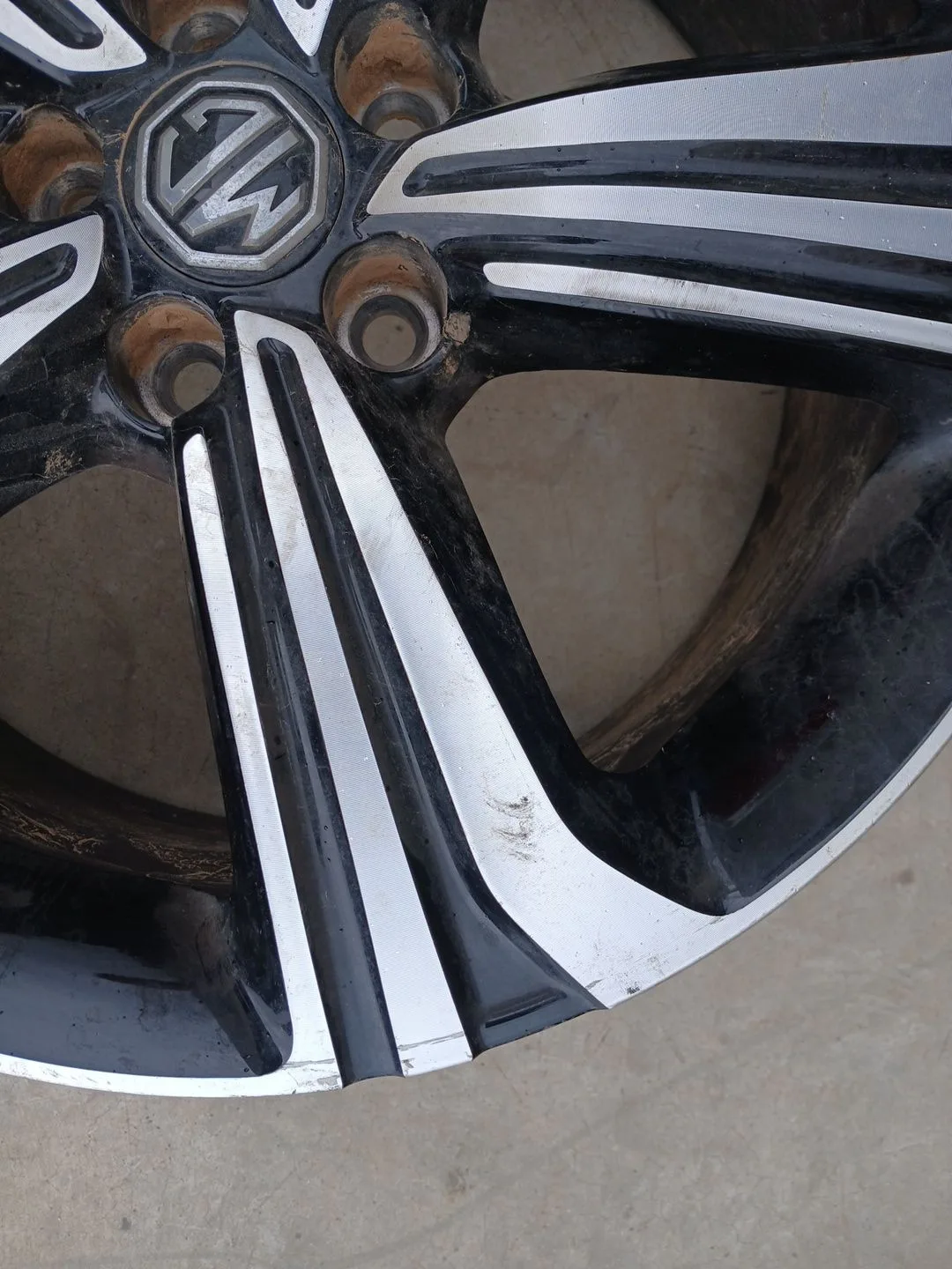Llanta para Mg Zs Suv (Azs1)