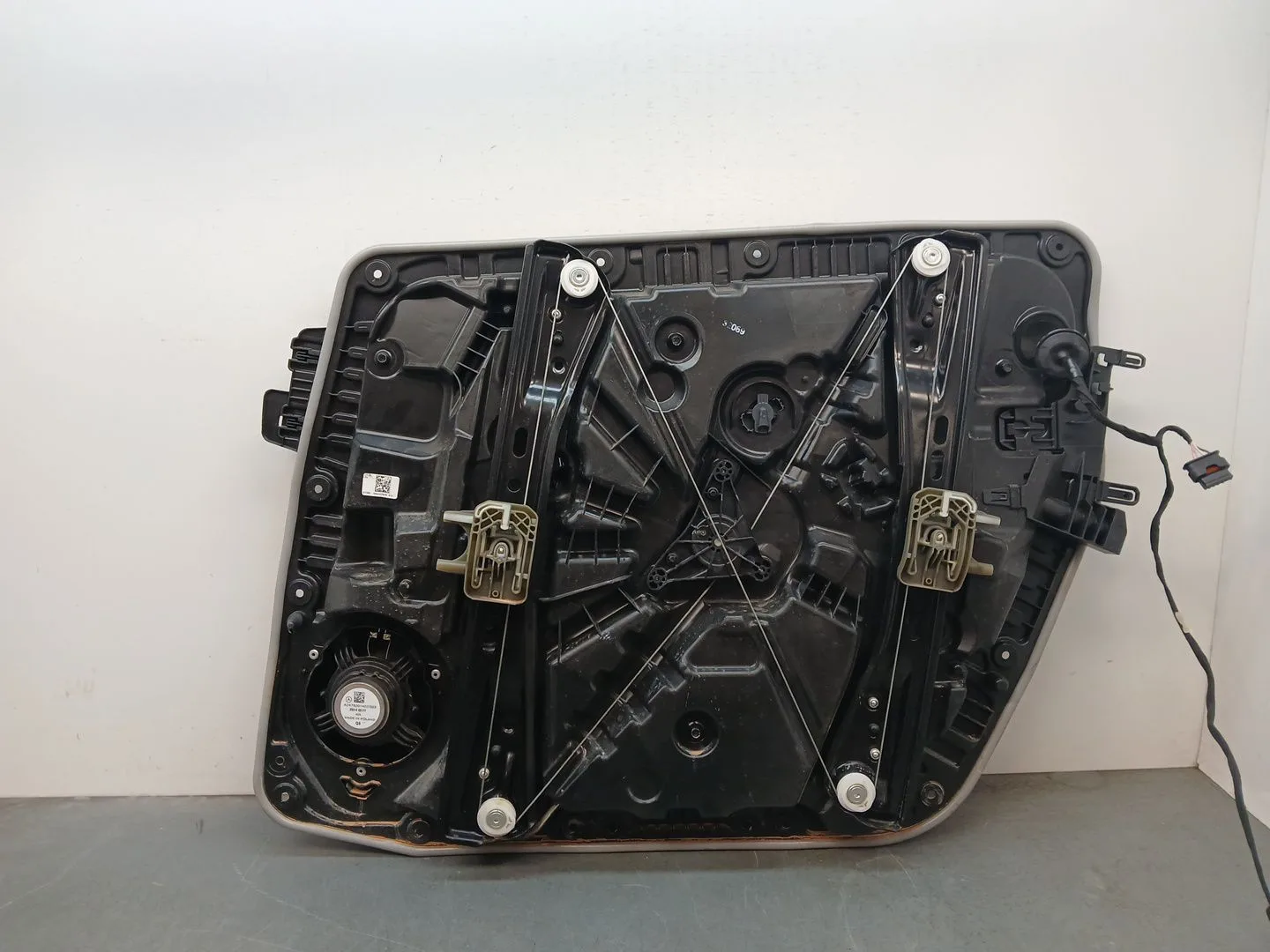 Elevalunas Delantero Izquierdo para Mercedes-Benz Gla (H247)