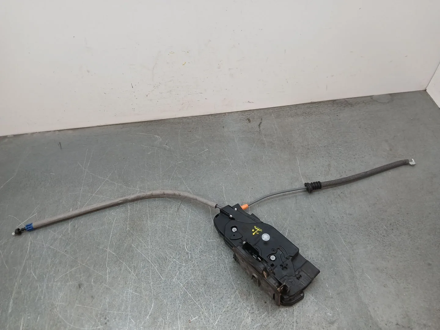 Cerradura Puerta Delantera Izquierda para Mercedes-Benz Gla (H247)