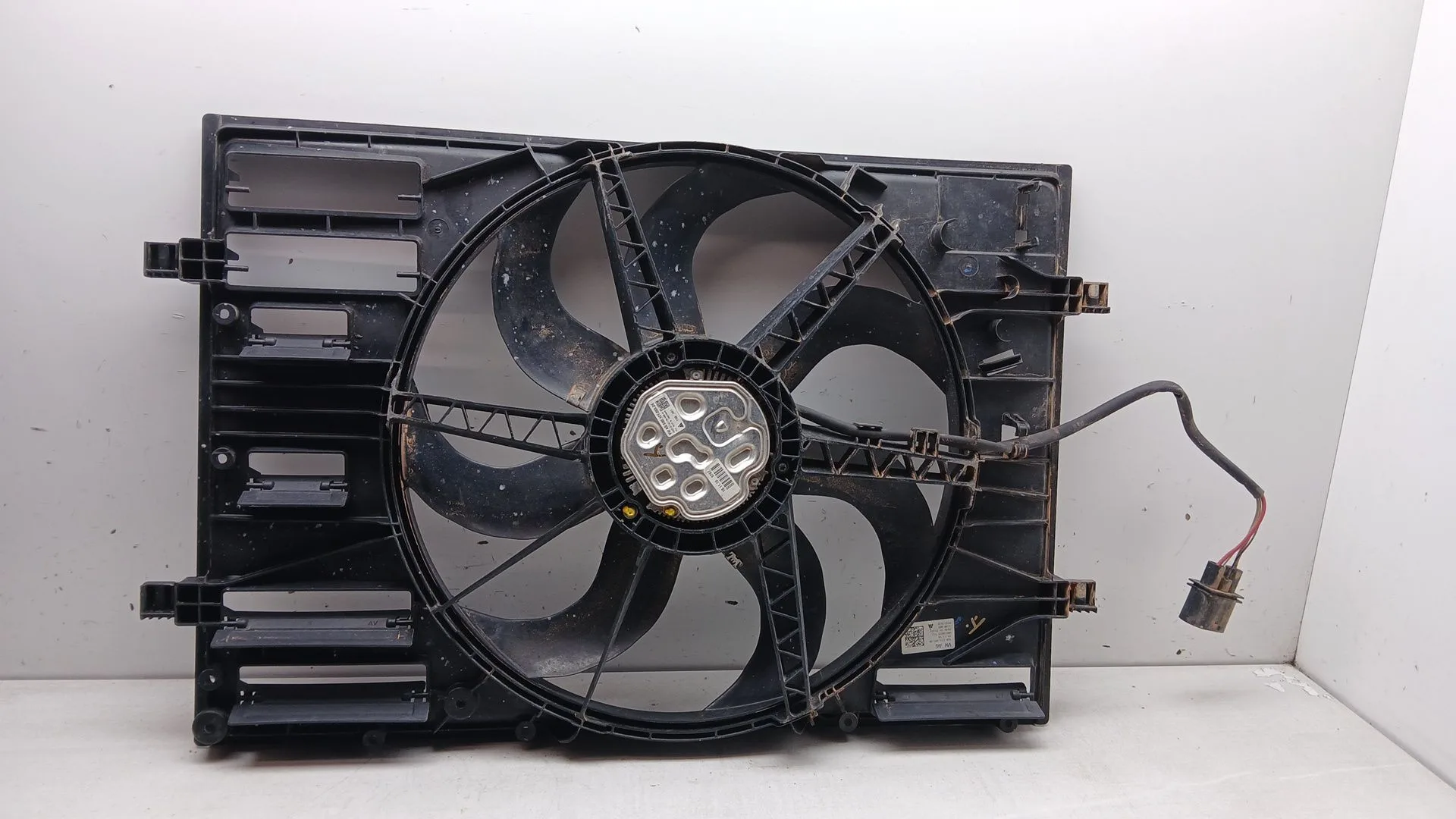 Electroventilador para Volkswagen Tiguan (Ad1, Ax1)