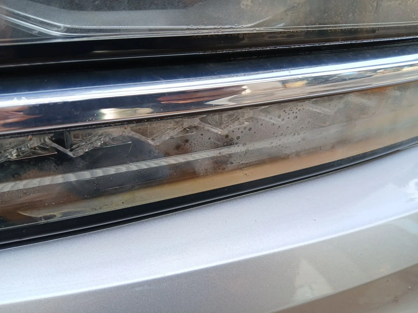 Faro Derecho para Volkswagen Tiguan (Ad1, Ax1)