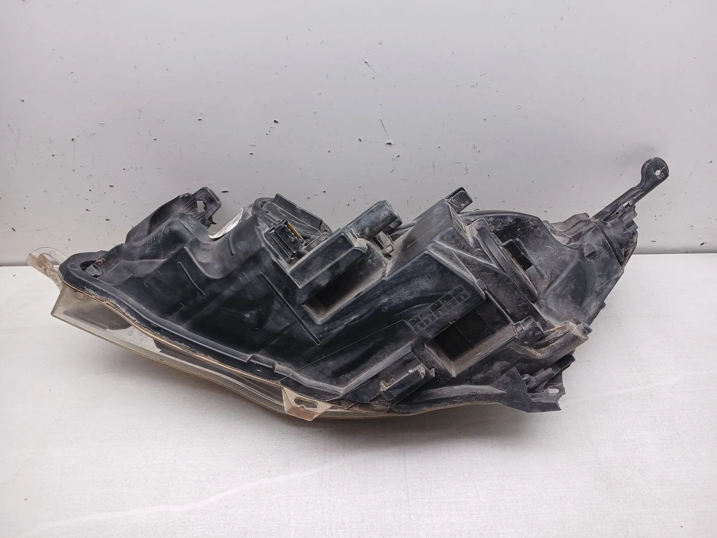 Faro Derecho para Opel Astra J (P10)