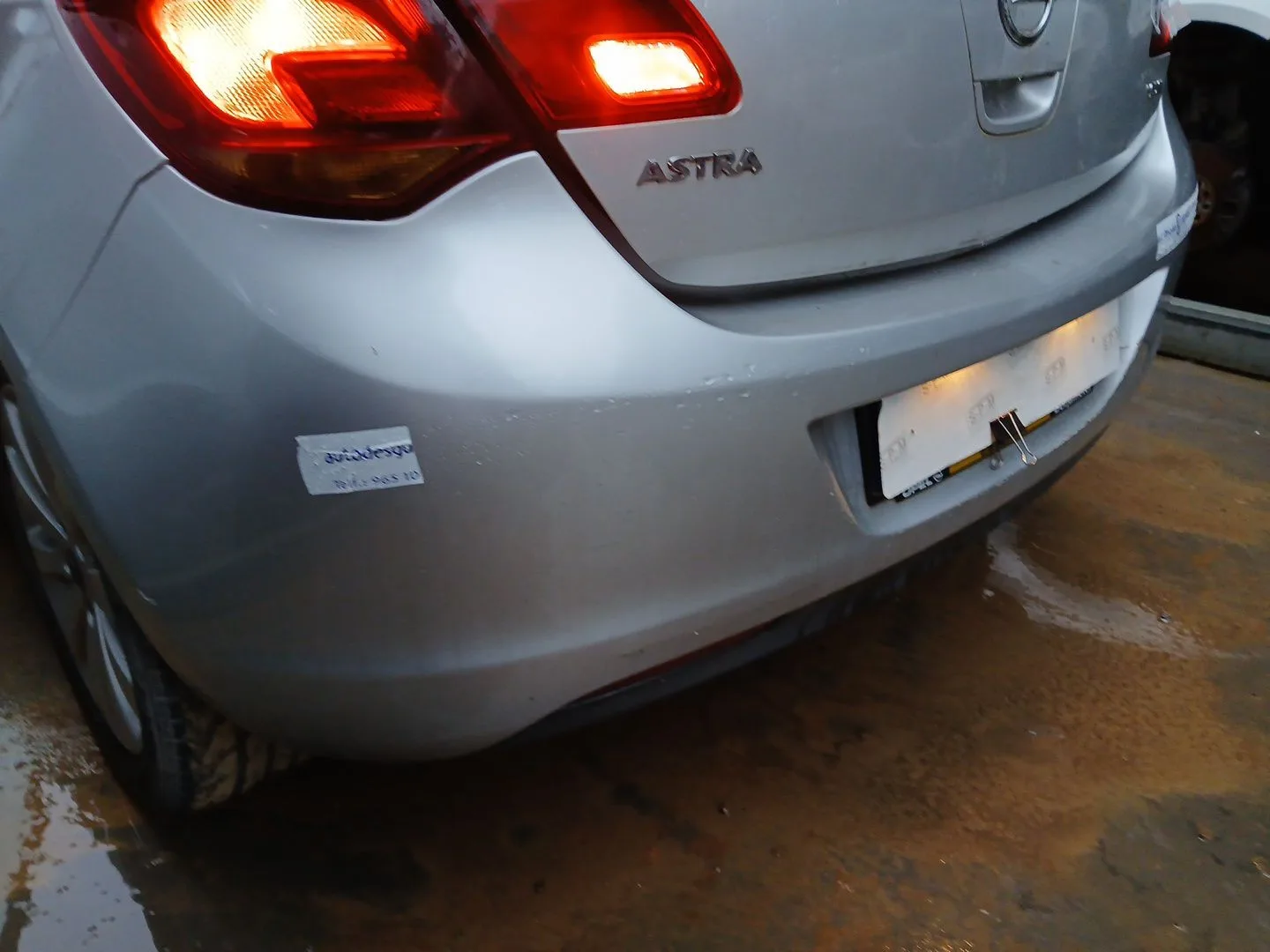Paragolpes Trasero para Opel Astra J (P10)