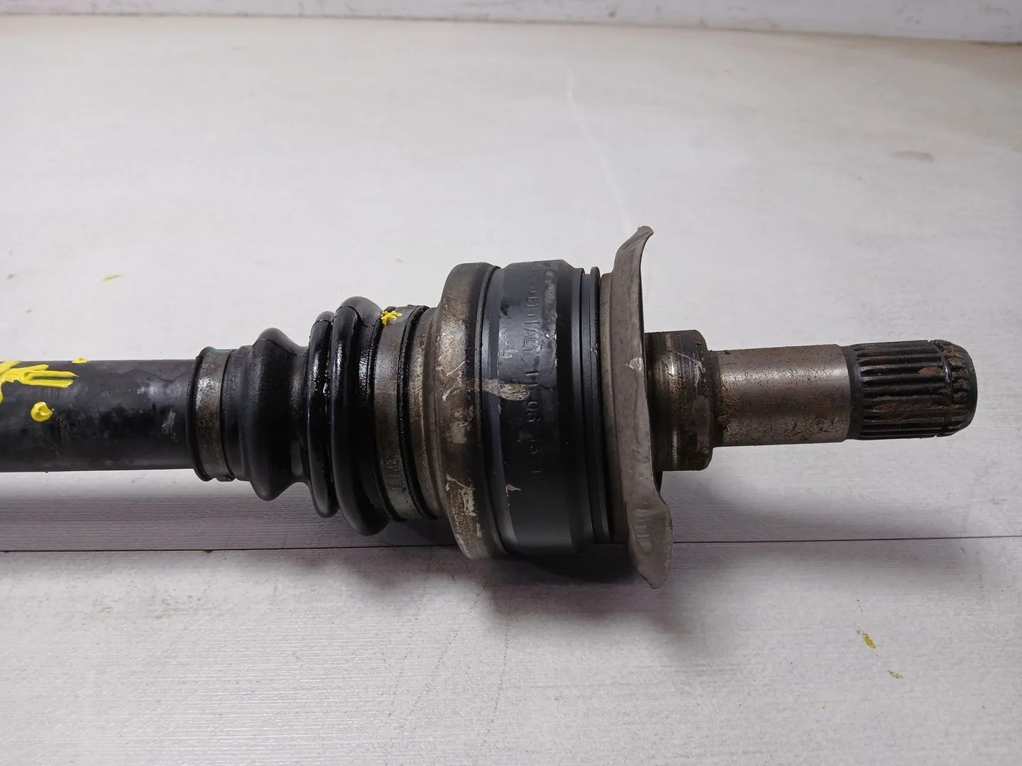 Transmision Trasera Izquierda para Bmw X5 (E70)