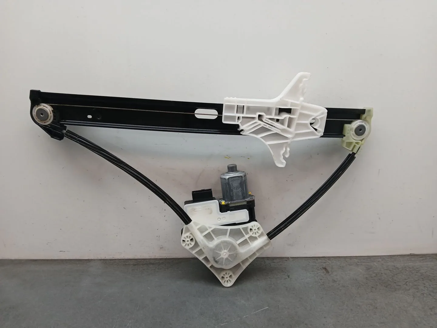 Elevalunas Trasero Derecho para Volkswagen T-Roc (A11, D11)
