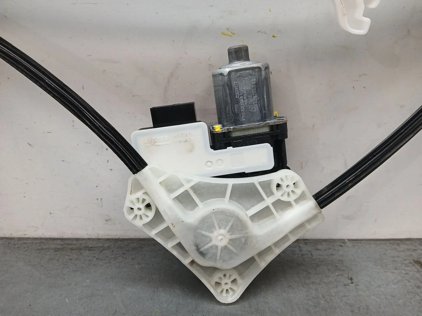 Elevalunas Trasero Derecho para Volkswagen T-Roc (A11, D11)