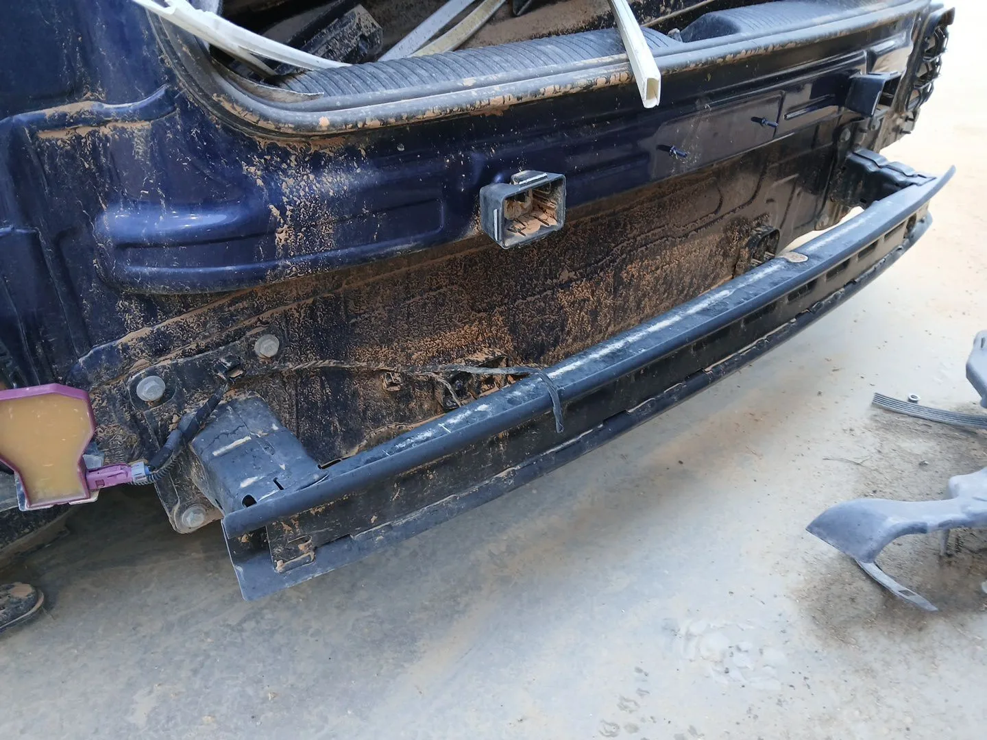 Refuerzo Paragolpes Trasero para Audi Q2 (Gab, Gag)