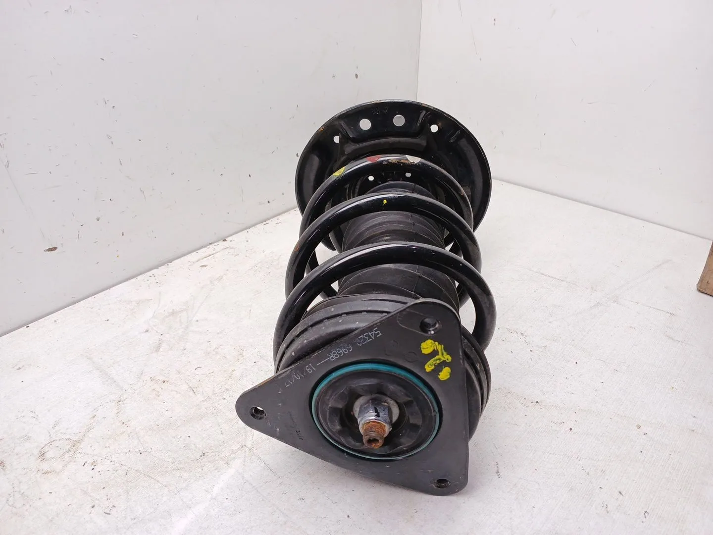 Amortiguador Delantero Izquierdo para Renault Megane Iv Hatchback (B9A/M/N_)
