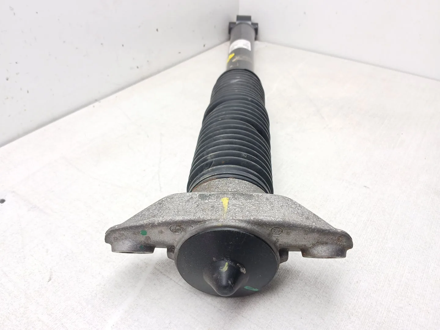 Amortiguador Trasero Izquierdo para Kia Sportage V (Nq5)