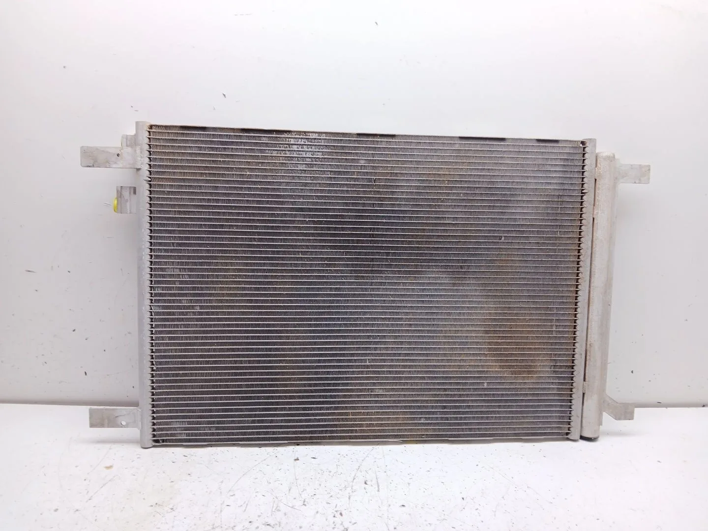 Condensador / Radiador Aire Acondicionado para Volkswagen Polo Vi (Aw1, Bz1, Ae1)