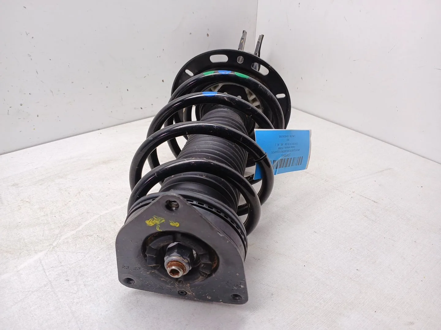 Amortiguador Delantero Izquierdo para Citroën C4 Iii (Ba_, Bb_, Bc_)