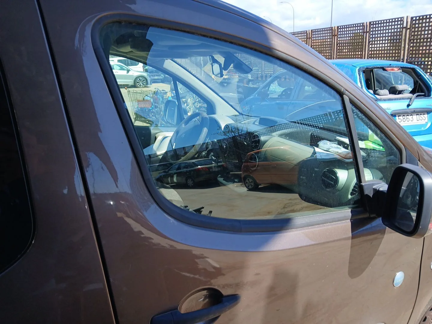 Puerta Delantera Derecha para Peugeot Partner Tepee