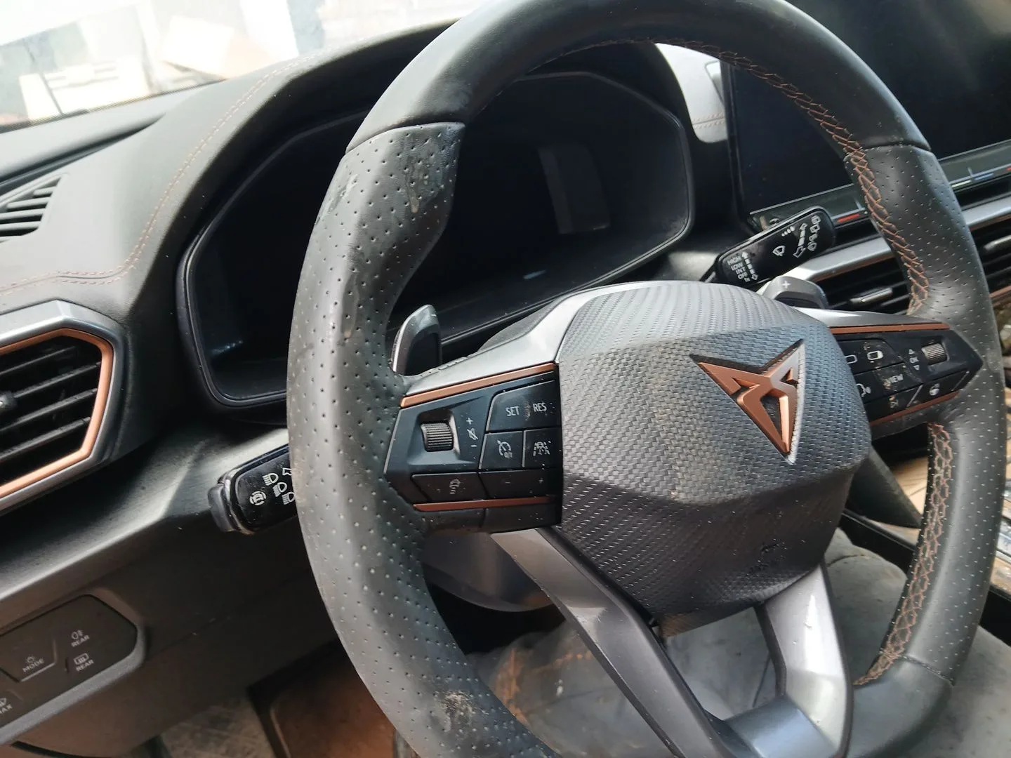 Volante para Cupra Formentor (Km7)