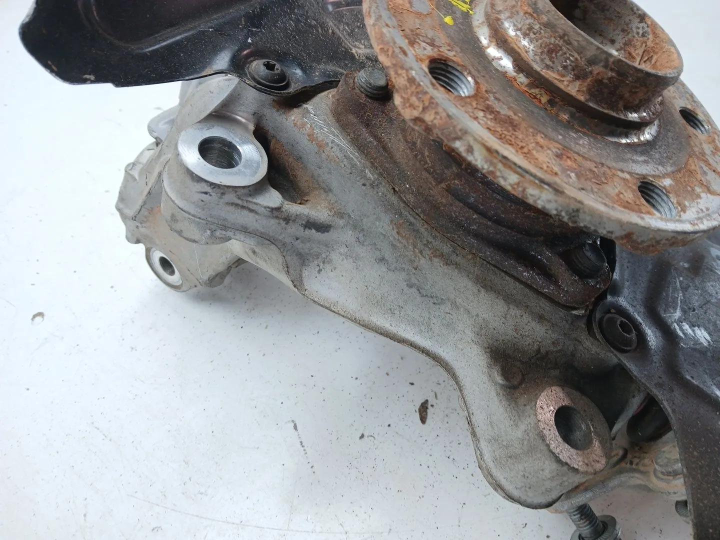 Mangueta Delantera Izquierda para Cupra Formentor (Km7)