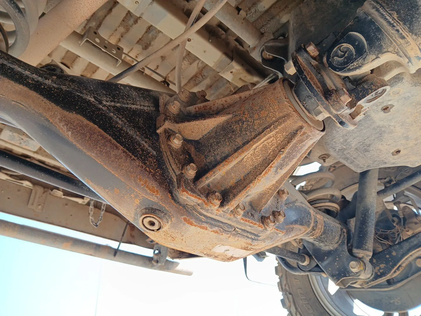 Puente Trasero para Nissan Navara Np300 Pick-Up (D23, D23T)