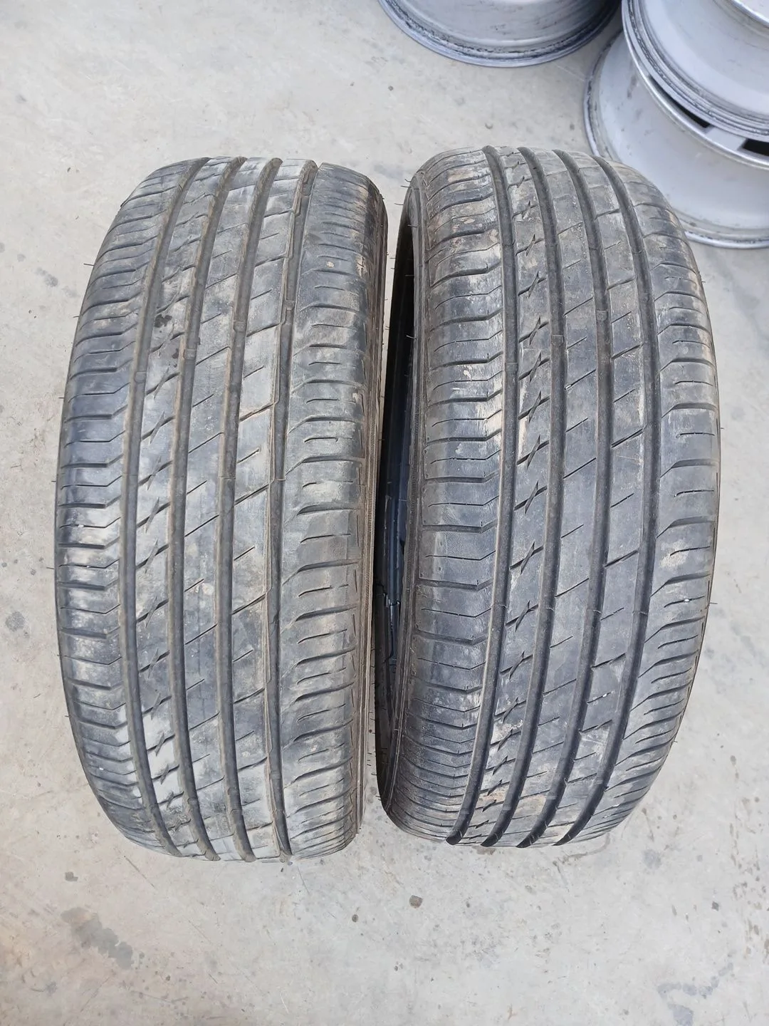 Neumatico para Nissan Qashqai Ii (J11, J11_)