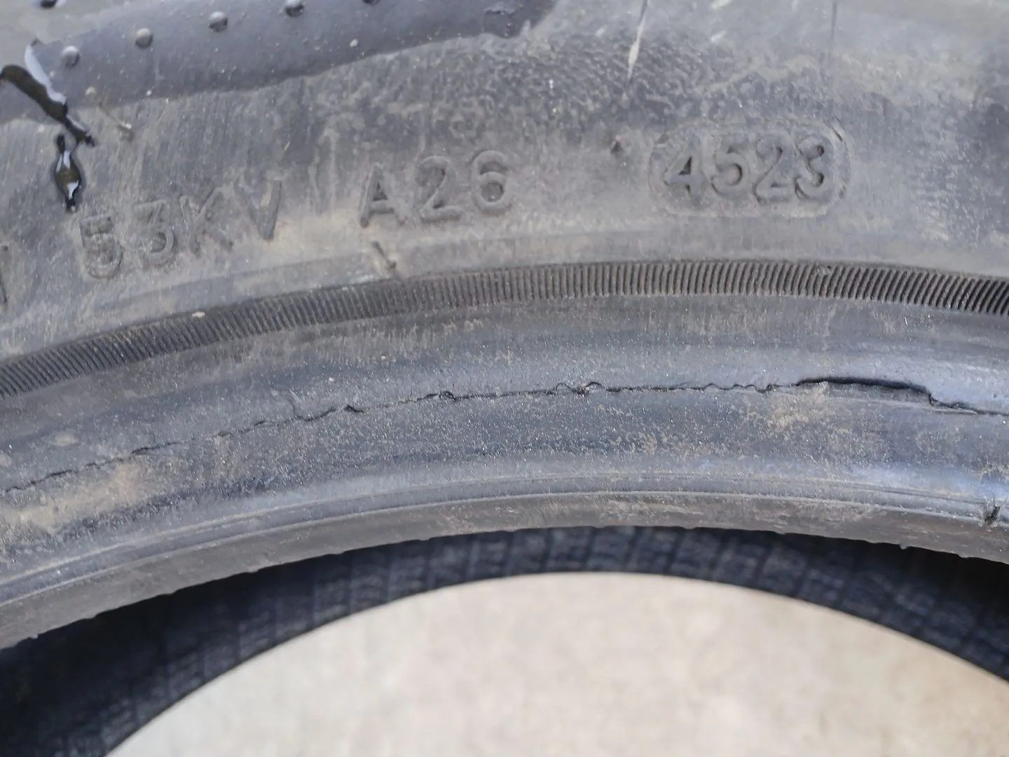 Neumatico para Nissan Qashqai Ii (J11, J11_)