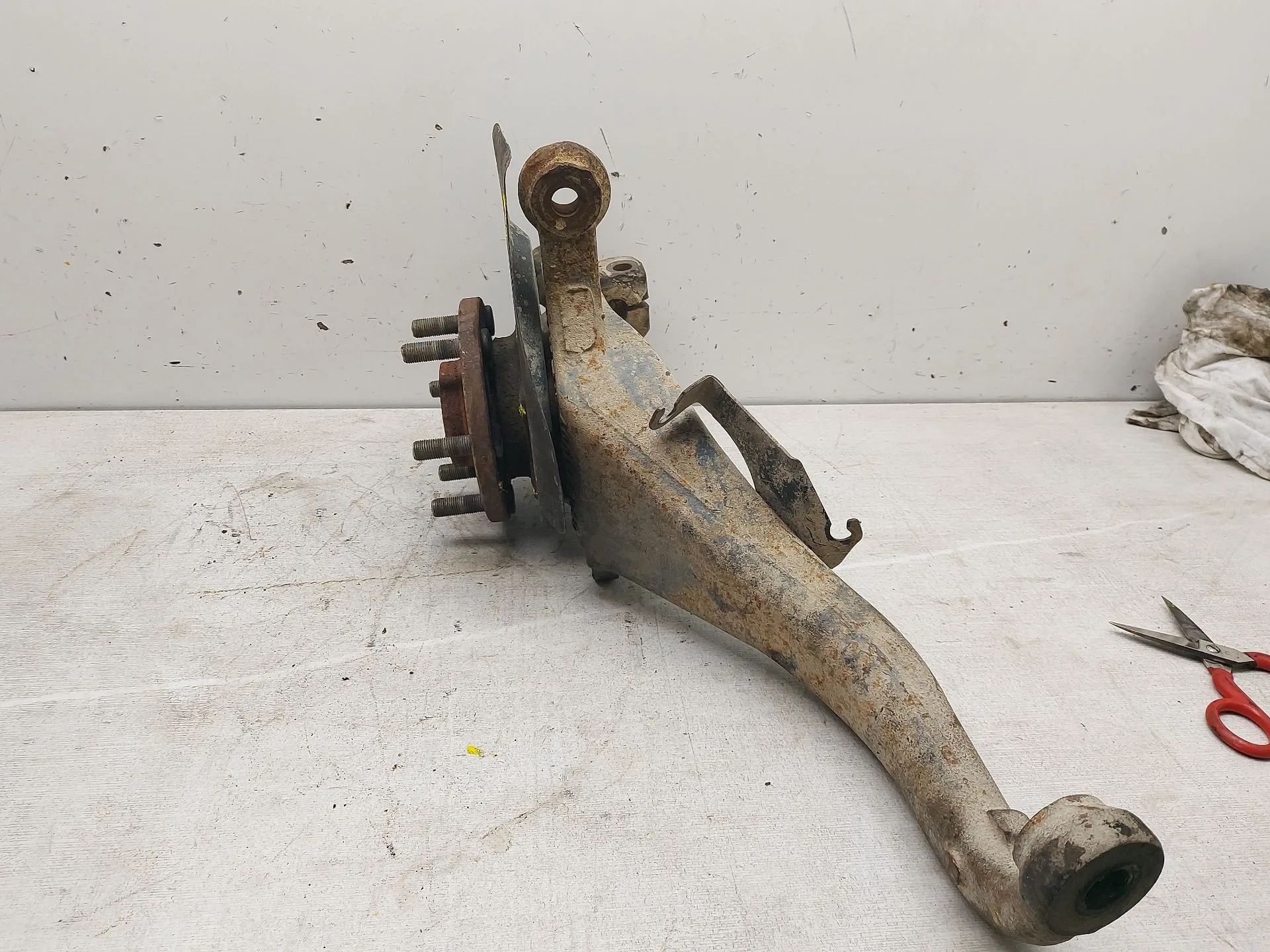 Mangueta Delantera Izquierda para Nissan Navara Pick-Up (D40M)