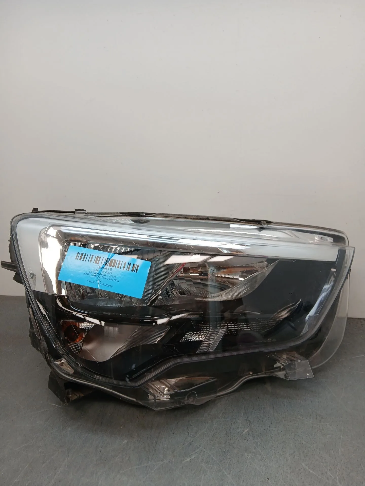 Faro Derecho para Opel Combo E Tour / Life (K9)