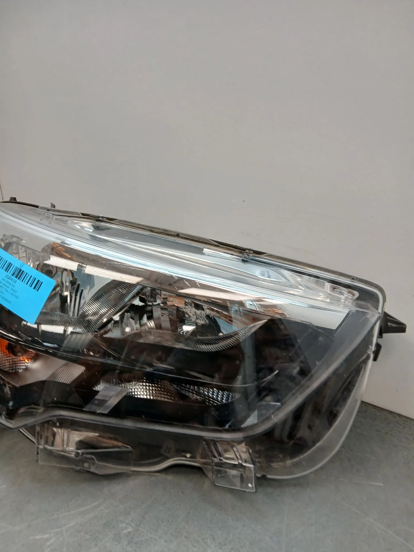 Faro Derecho para Opel Combo E Tour / Life (K9)