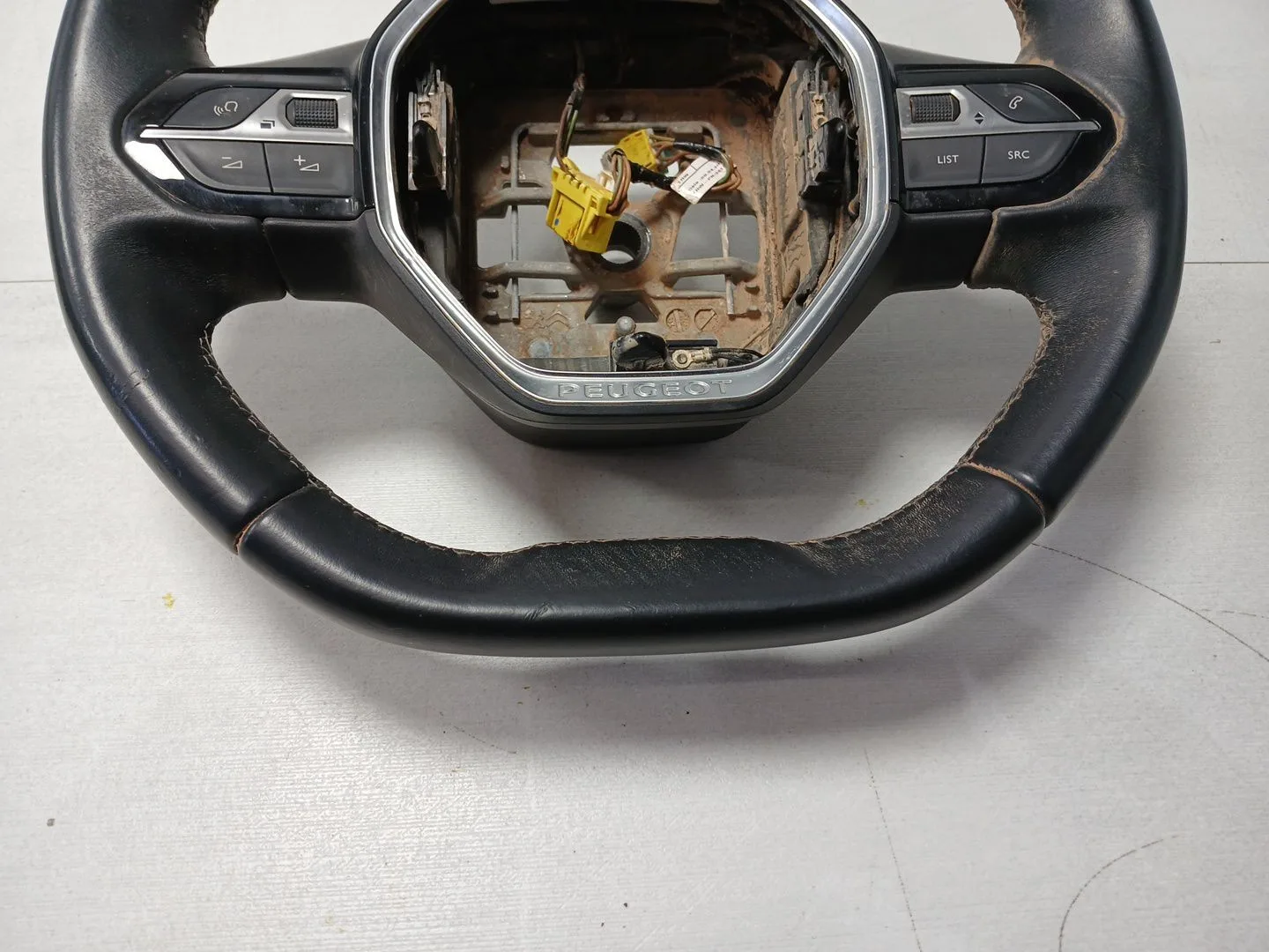 Volante para Peugeot 3008 Ii Suv (Mc_, Mr_, Mj_, M4_)