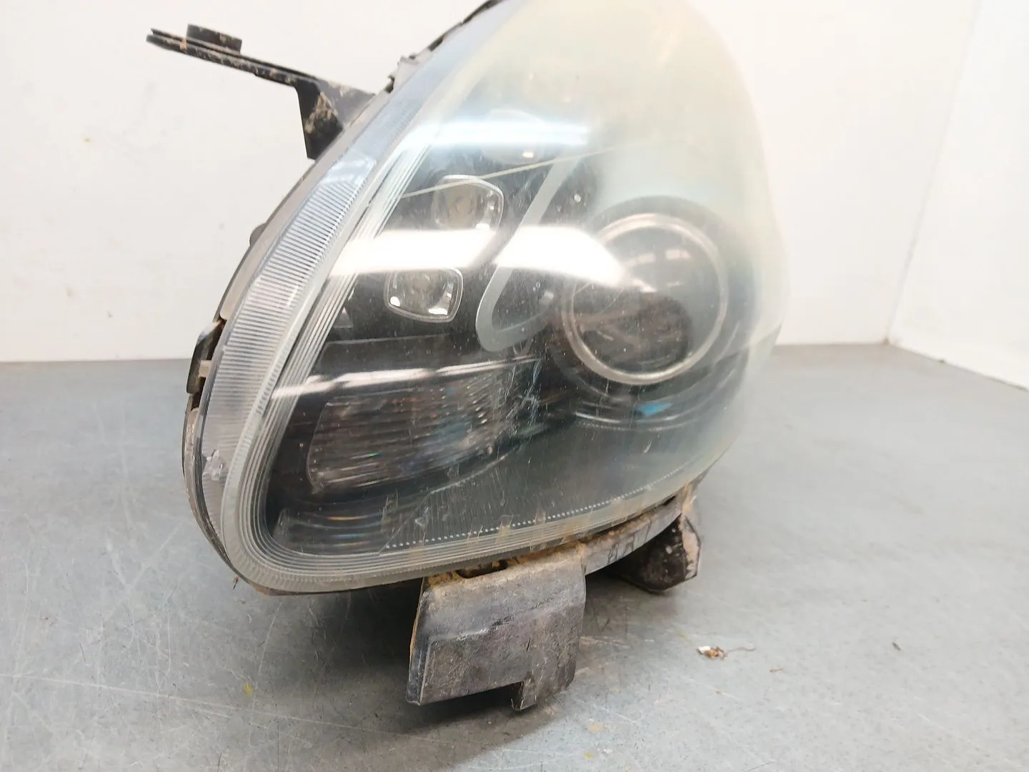 Faro Izquierdo para Alfa Romeo Giulietta (940_)