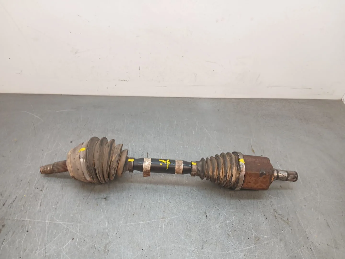 Transmision Delantera Izquierda para Alfa Romeo Giulietta (940_)
