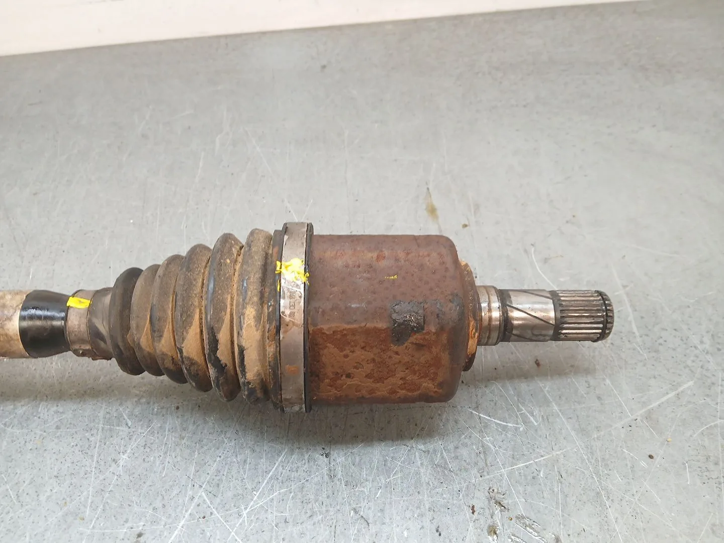 Transmision Delantera Izquierda para Alfa Romeo Giulietta (940_)