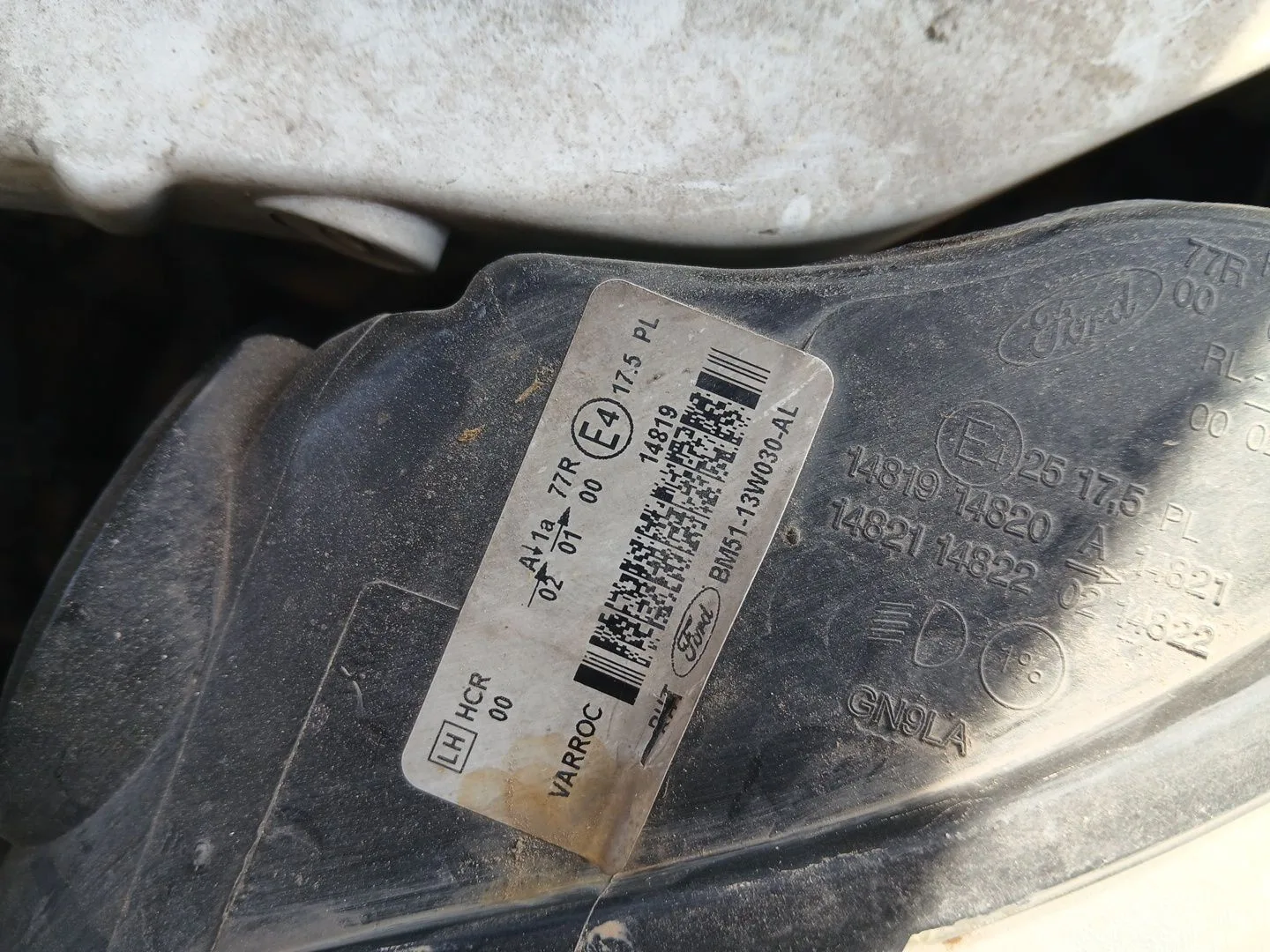 Faro Izquierdo para Ford Focus Iii