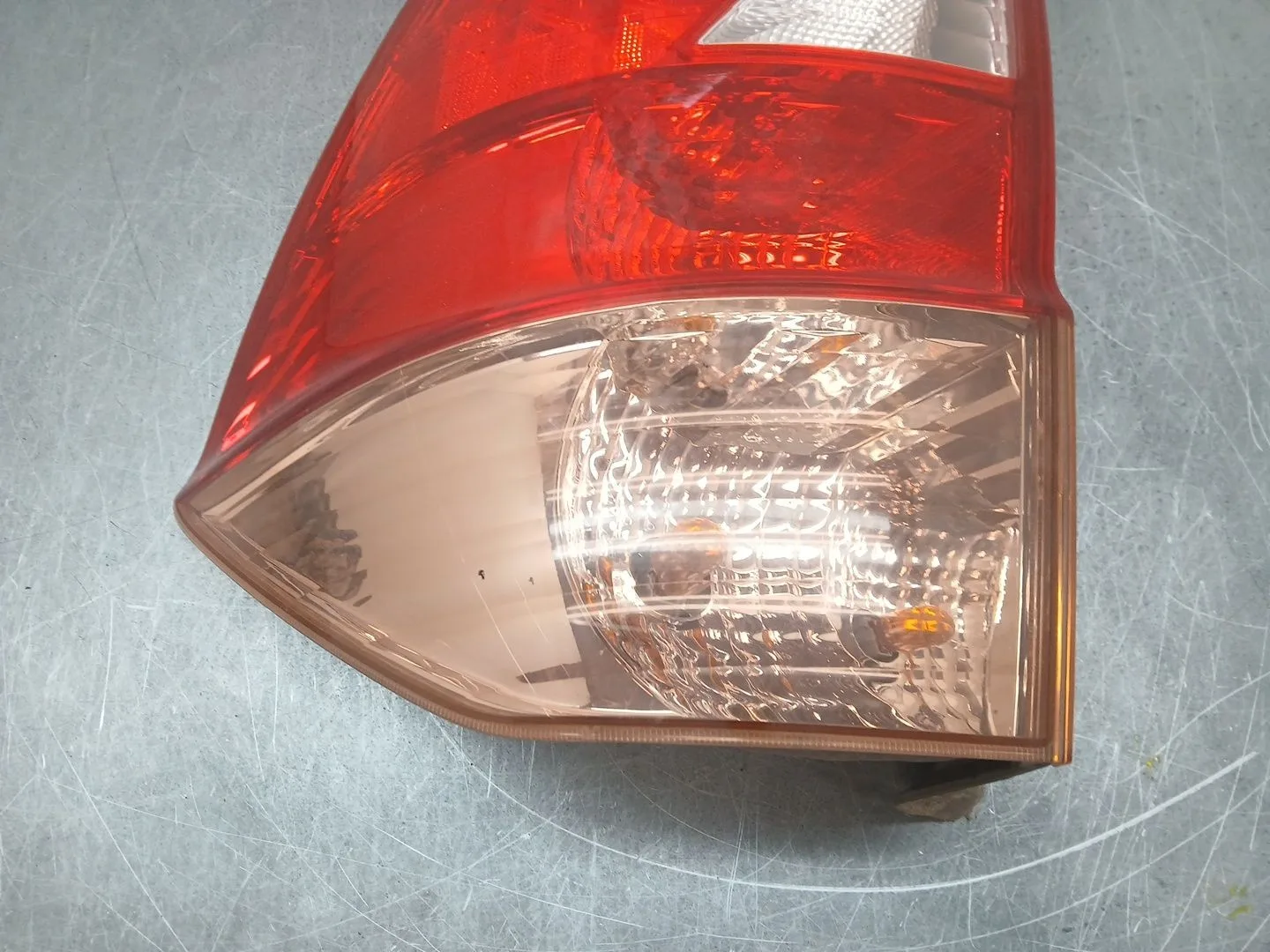 Piloto Trasero Derecho para Honda Fr-V (Be)