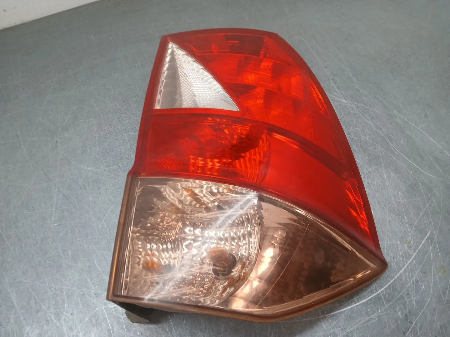 Piloto Trasero Izquierdo para Honda Fr-V (Be)