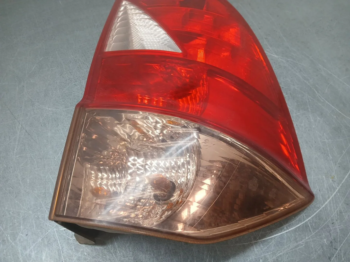 Piloto Trasero Izquierdo para Honda Fr-V (Be)