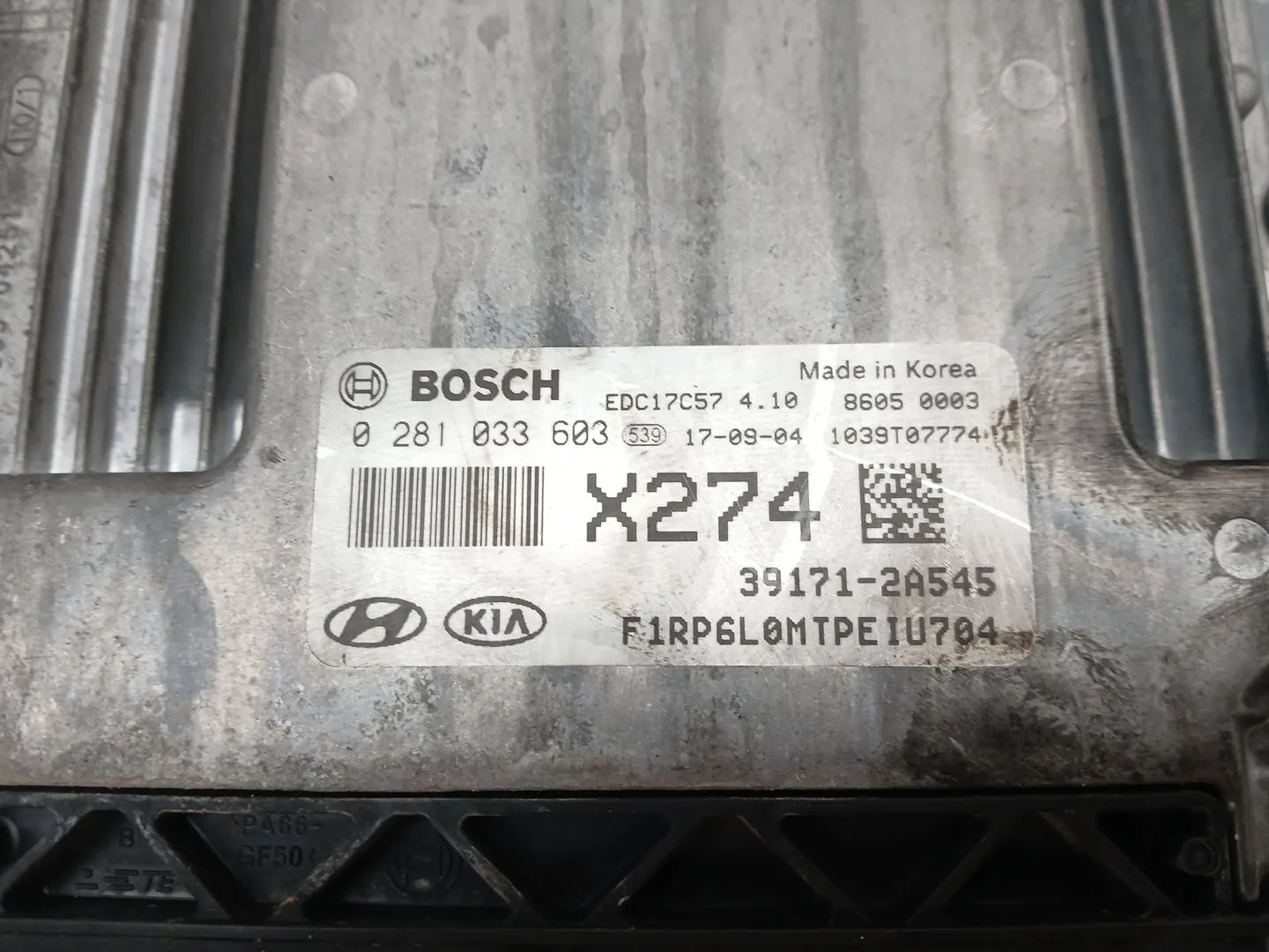 Centralita Motor Uce para Kia Carens Iv