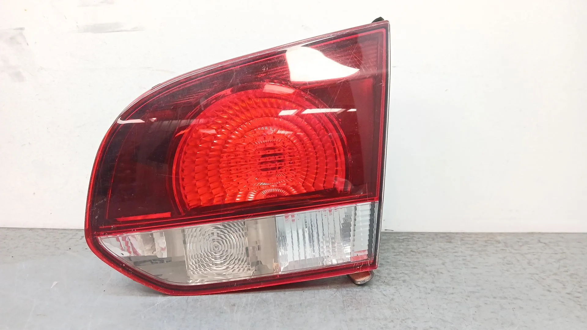 Piloto Trasero Izquierdo Interior para Volkswagen Golf Vi (5K1)