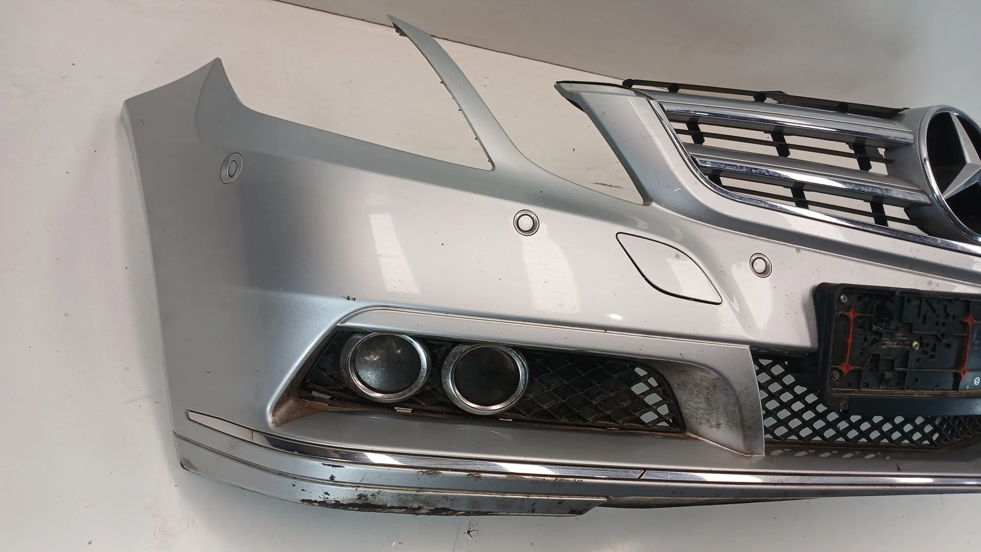 Paragolpes Delantero para Mercedes-Benz Clase E Descapotable (A207)