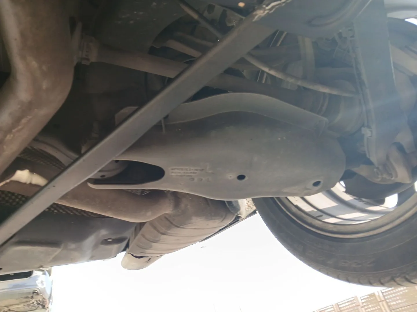 Puente Trasero para Mercedes-Benz Clase E Descapotable (A207)