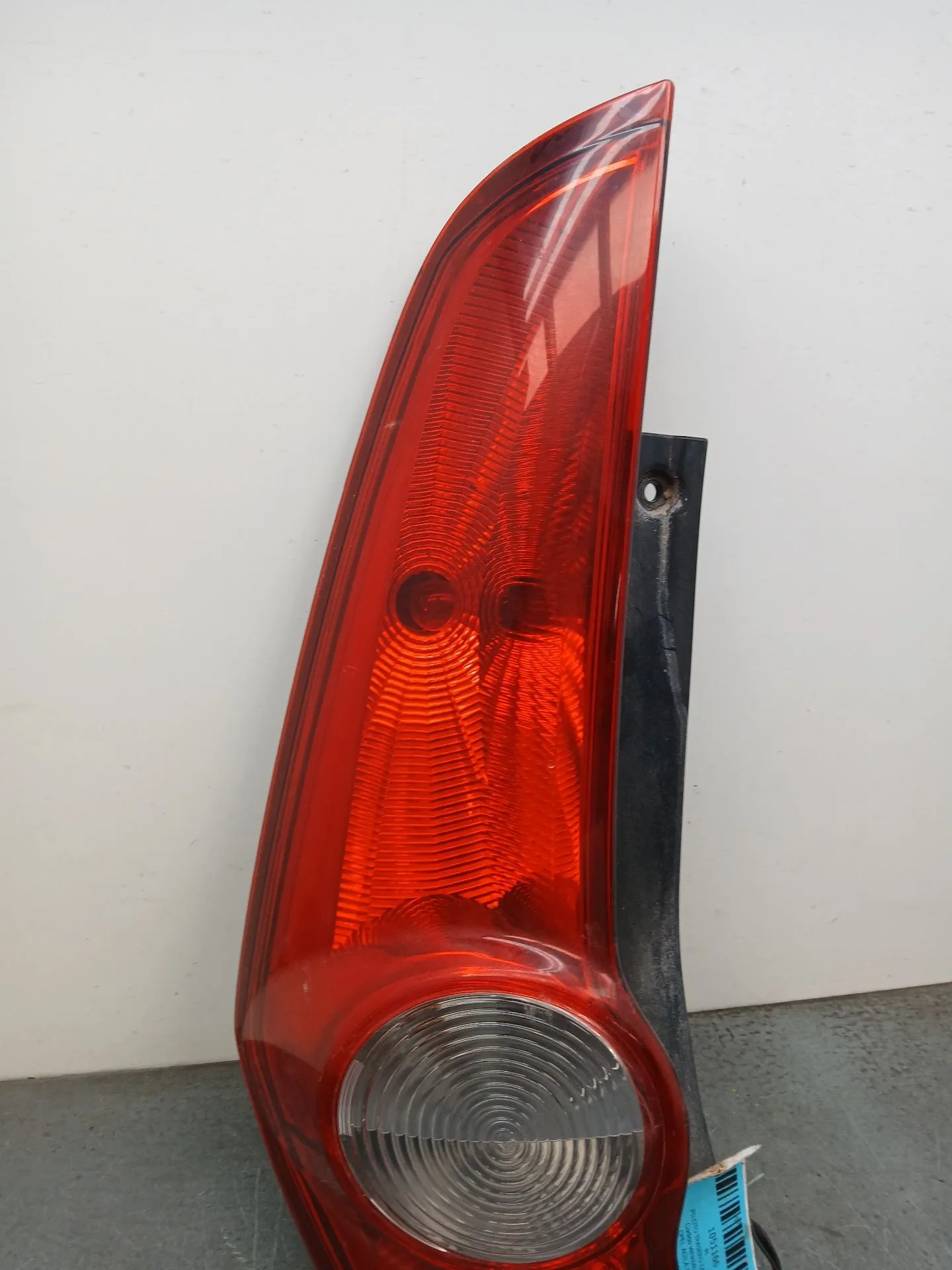 Piloto Trasero Izquierdo para Opel Agila B (H08)