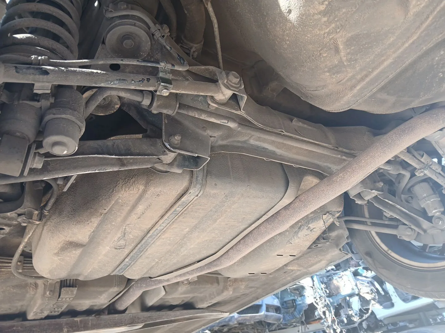 Puente Trasero para Kia Opirus (Gh)