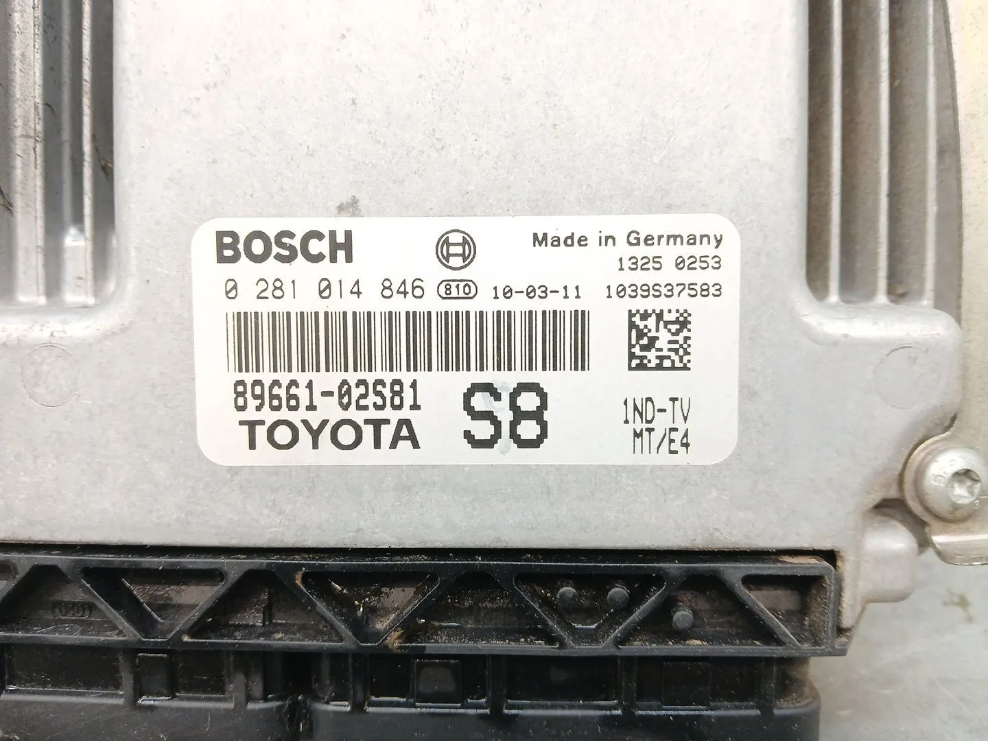 Centralita Motor Uce para Toyota Auris (_E15_)