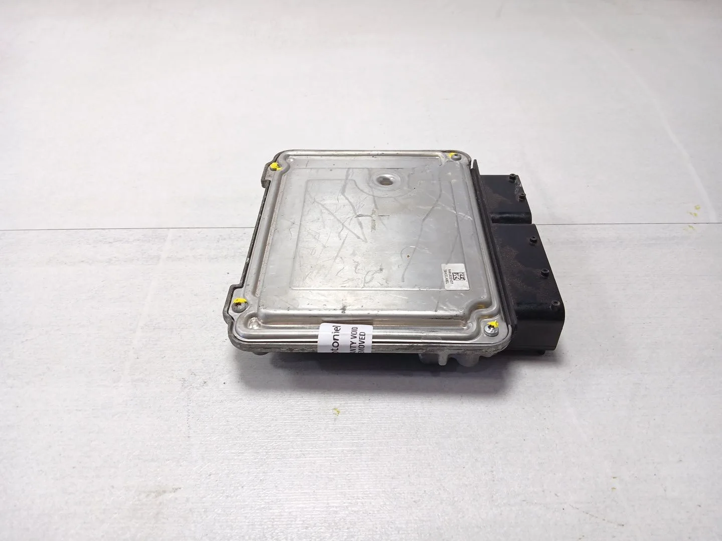 Centralita Motor Uce para Volkswagen Scirocco Iii (137, 138)