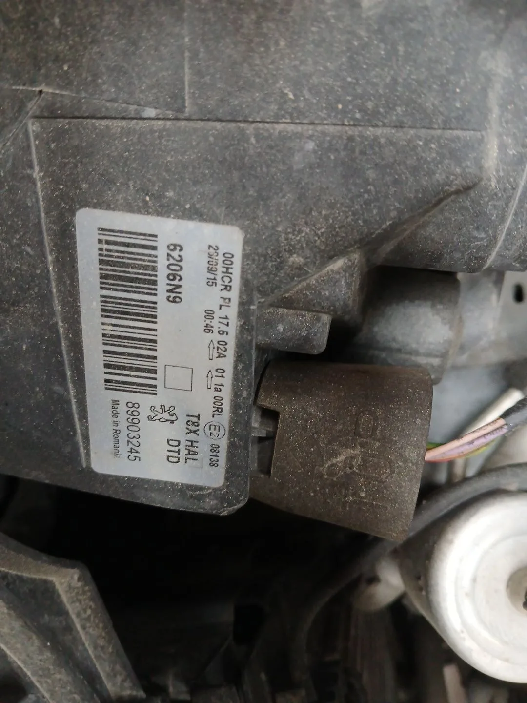 Faro Derecho para Peugeot 3008 I Monospace (0U_)