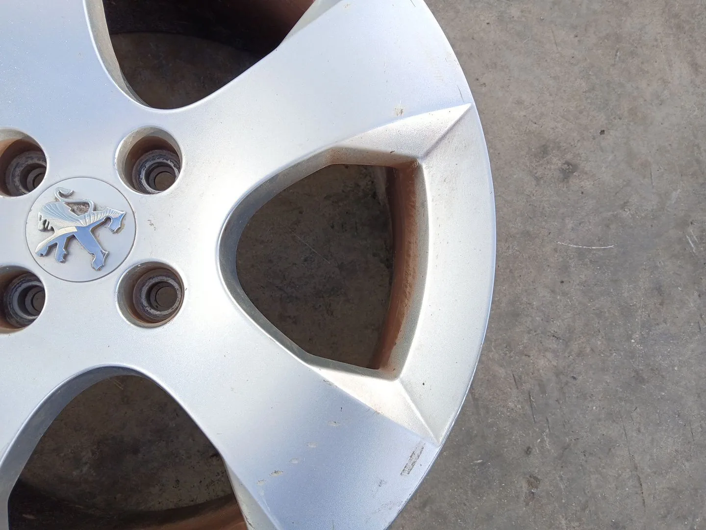Llanta para Peugeot 3008 I Monospace (0U_)