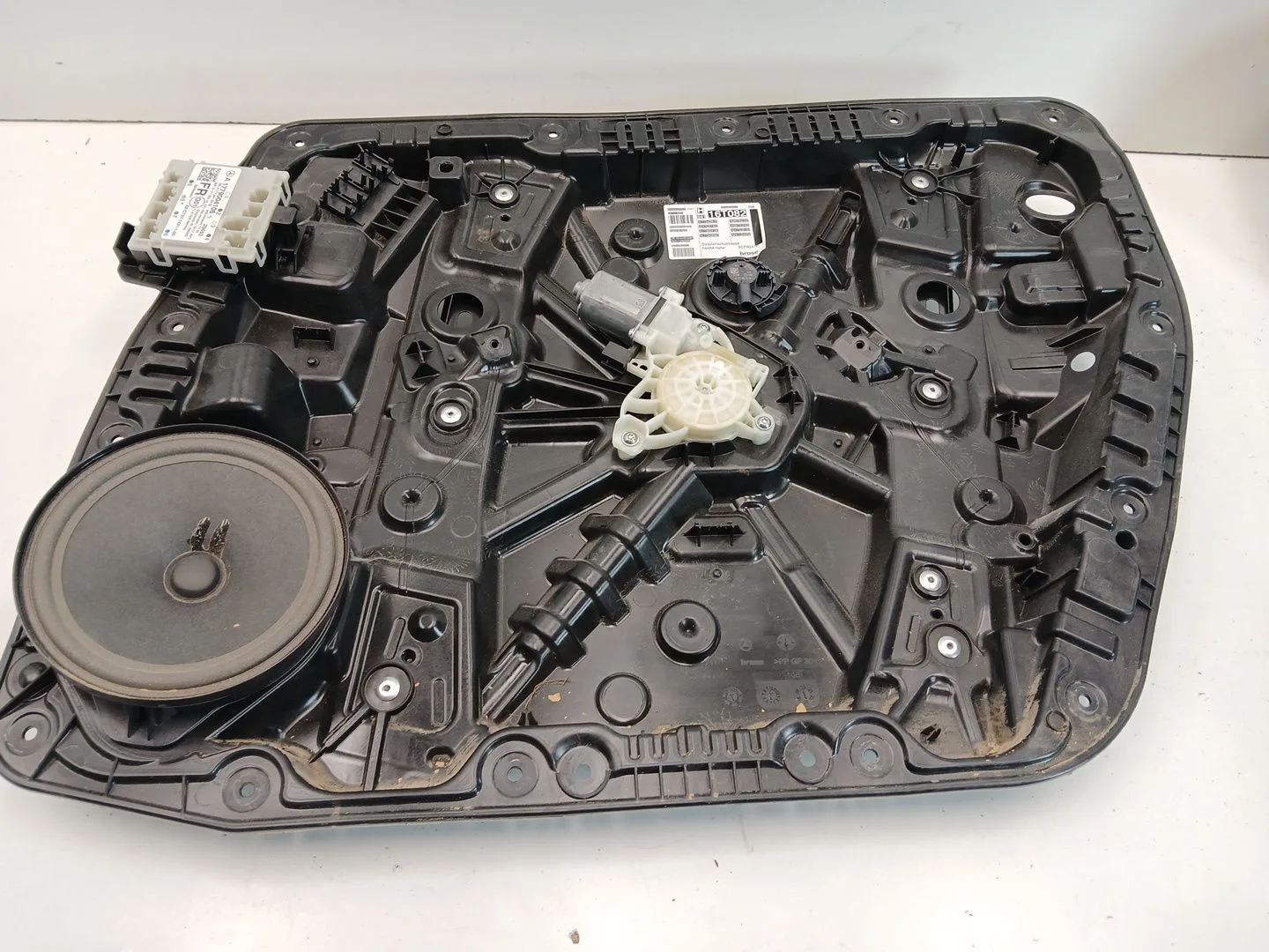 Elevalunas Delantero Derecho para Mercedes-Benz Gla (H247)