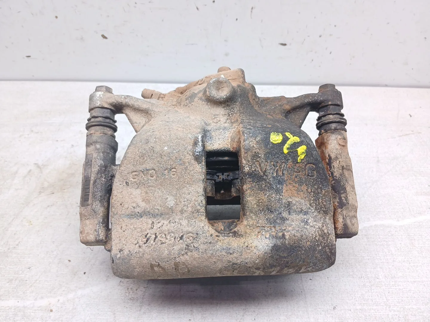 Pinza Freno Delantera Derecha para Volkswagen Tiguan (Ad1, Ax1)