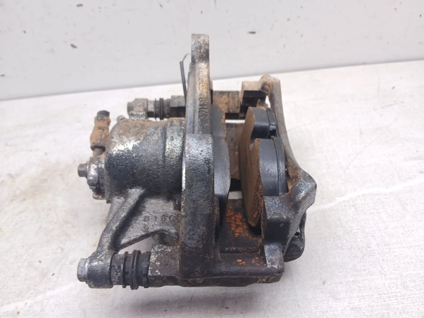Pinza Freno Delantera Derecha para Volkswagen Tiguan (Ad1, Ax1)